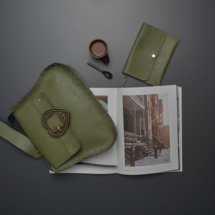 Individual Artleather The Power of Love olive bag
