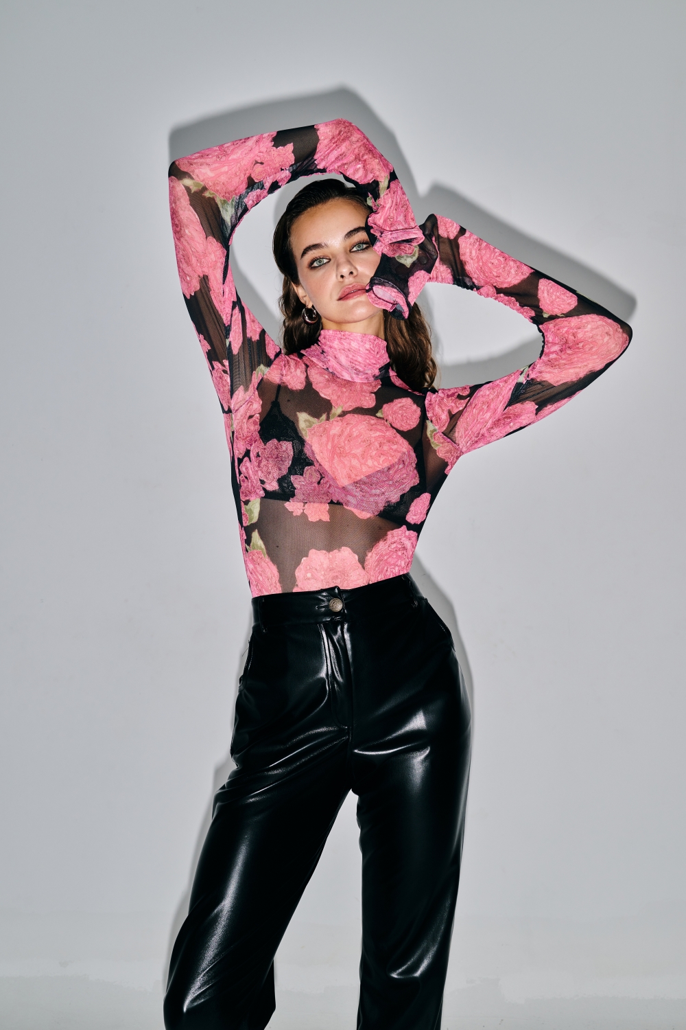 Mix & Match Ruby bodysuit dusty pink roses