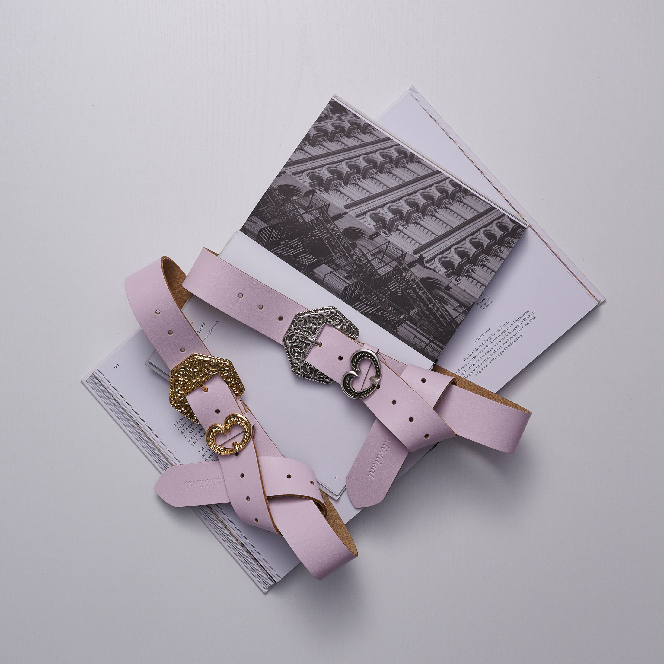 Individual Artleather Affection pink nickel belt