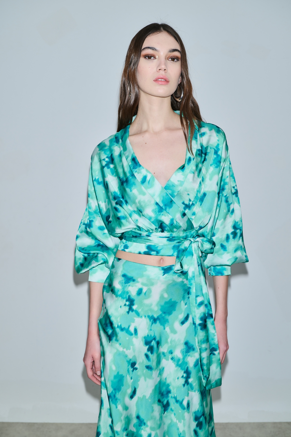 Mix & Match Gaia blouse emerald flowers